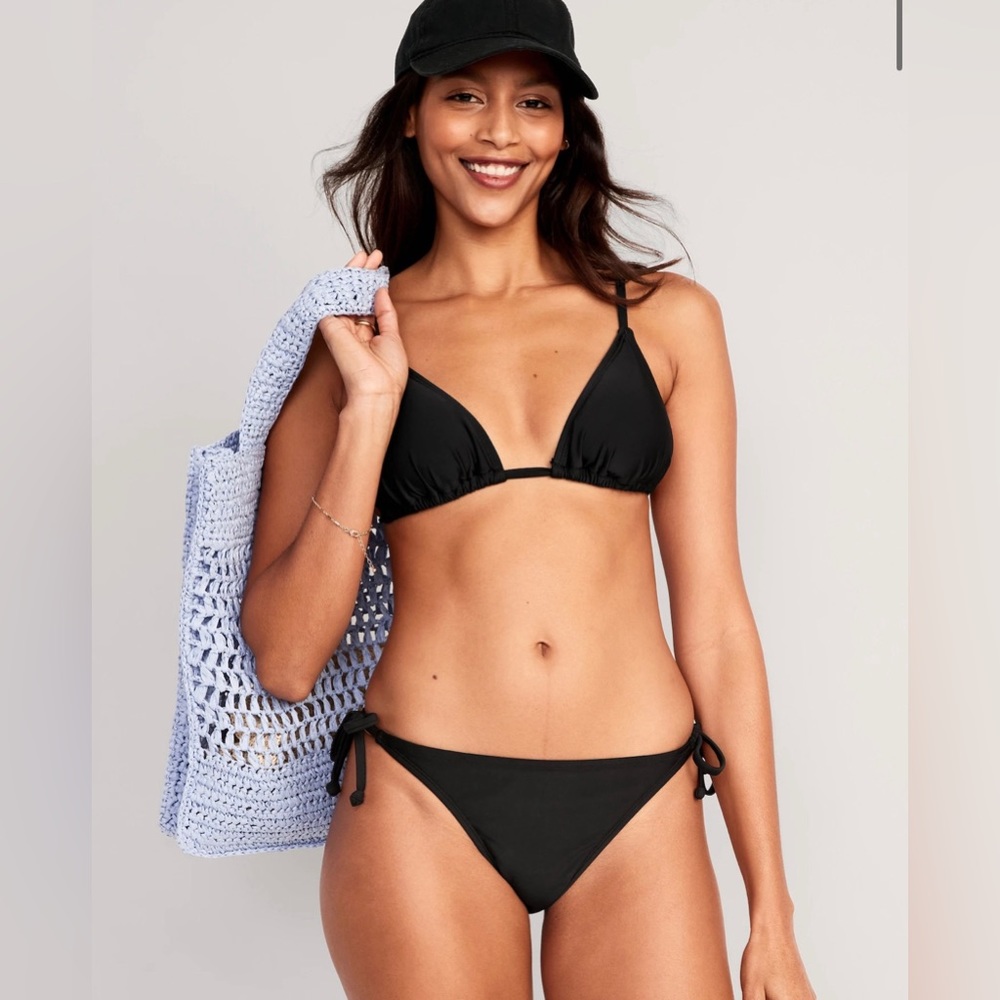 Low-Rise String Bikini Bottoms Sz 2X & 3X